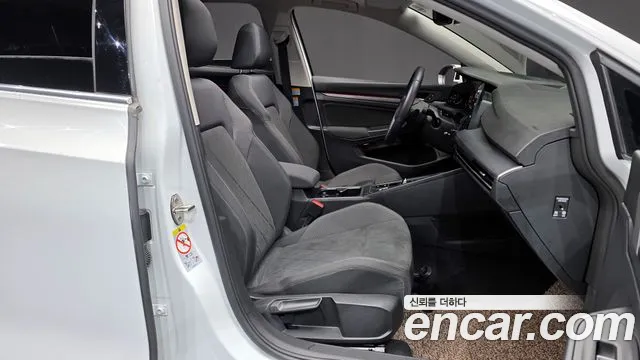 Volkswagen Golf 2022