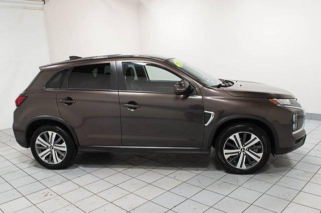 Mitsubishi Outlander Sport 2024
