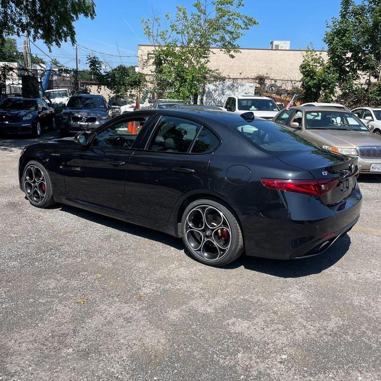Alfa Romeo Giulia 2023