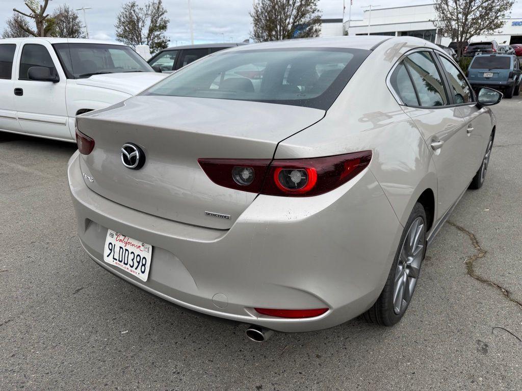 Mazda 3 2024