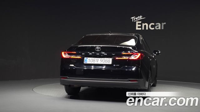 Toyota Camry 2025
