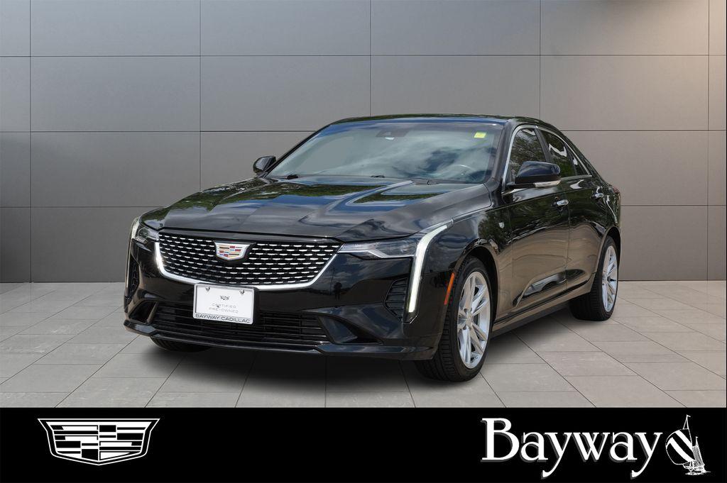 Cadillac CT4 2022