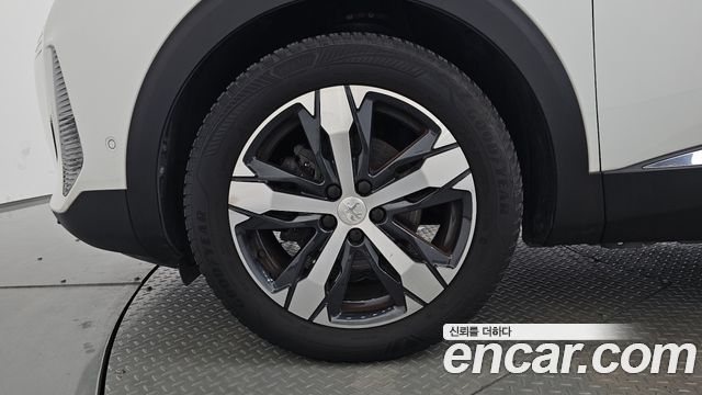 Peugeot 5008 2022