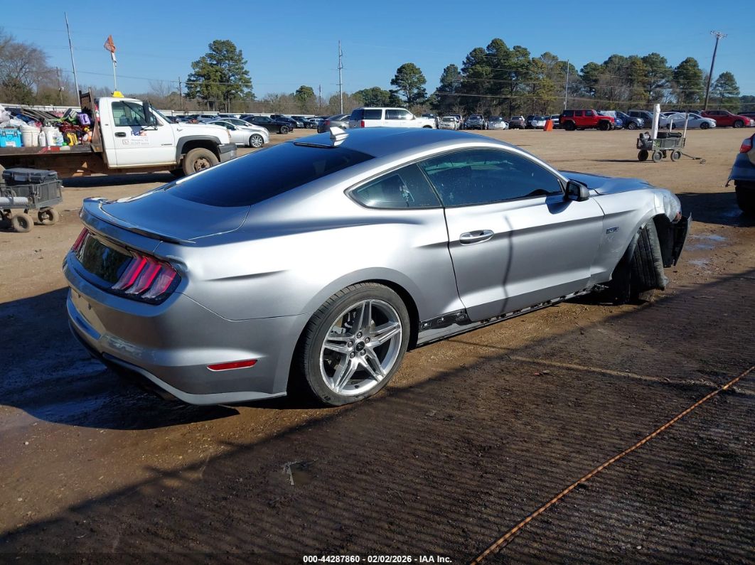 Ford Mustang 2021