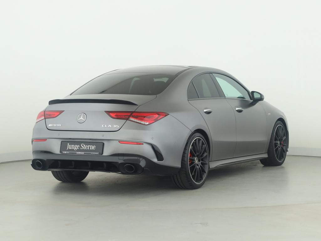 Mercedes-Benz CLA 35 AMG 2023