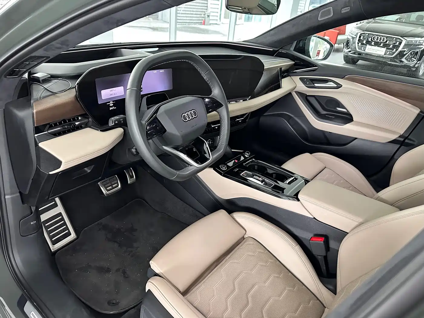 Audi e-tron 2026