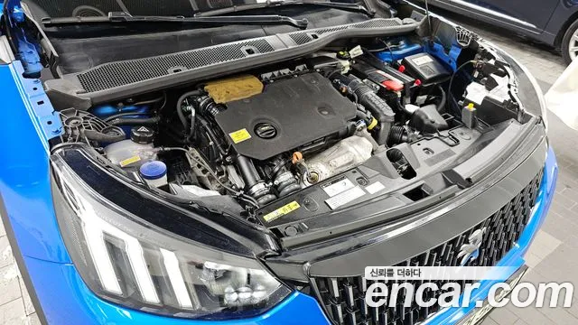 Peugeot 2008 2021