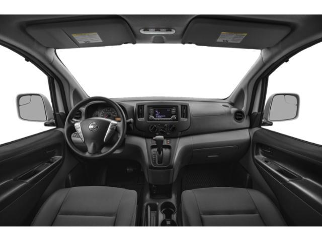 Nissan NV200 2021