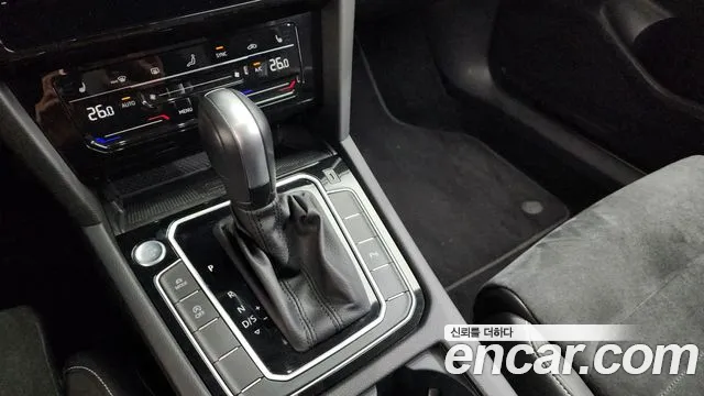 Volkswagen Passat 2021