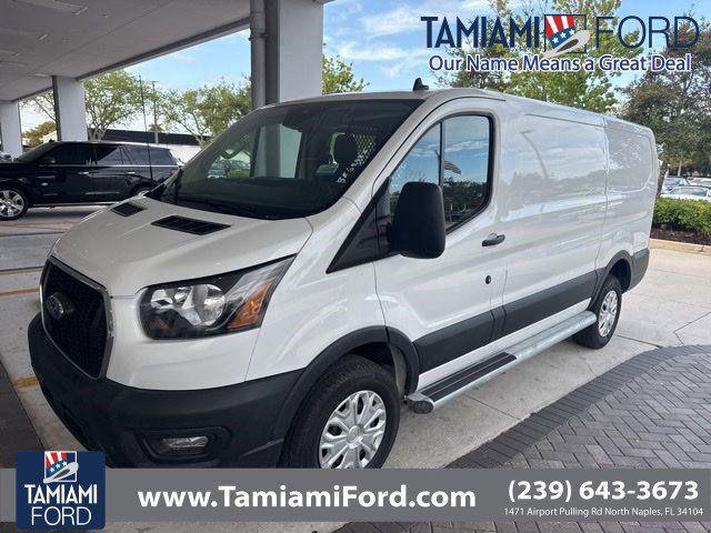 Ford Transit 2024