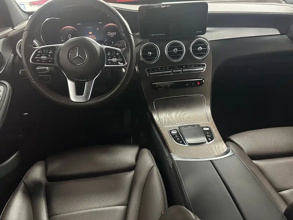 Mercedes-Benz GLC 2022