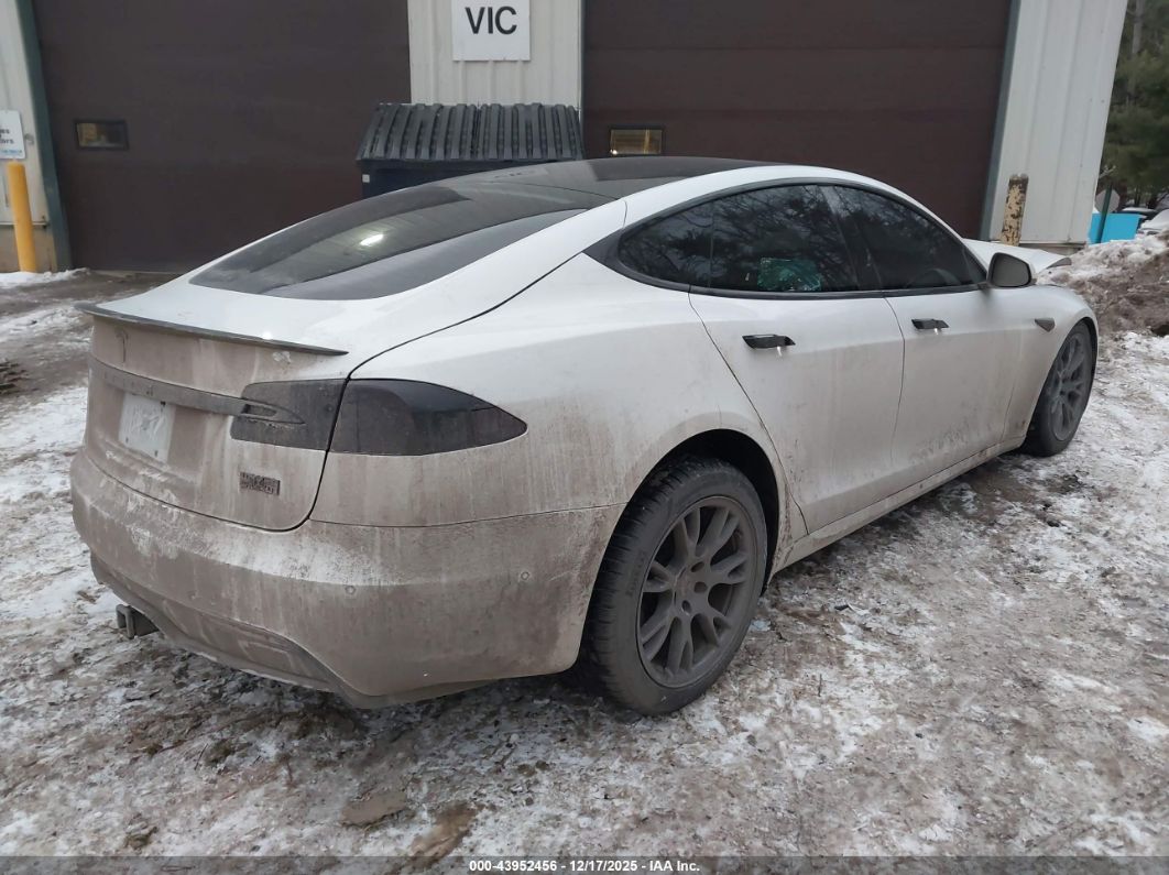 Tesla Model S 2021