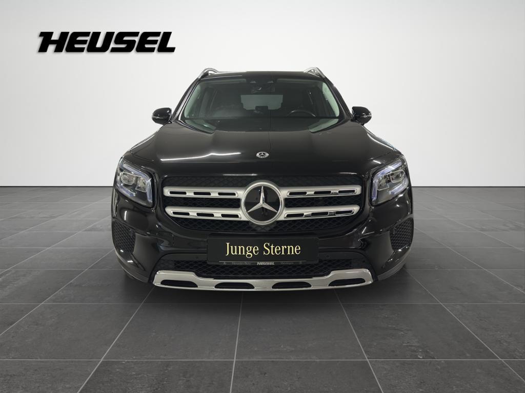 Mercedes-Benz GLB 200 2021