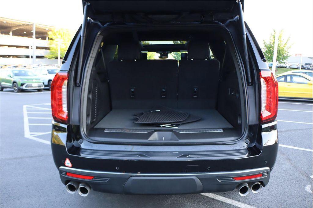 GMC Yukon 2023