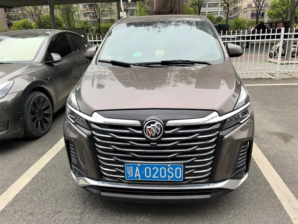 Buick GL8 2024