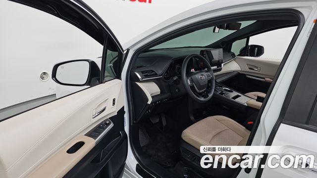 Toyota Sienna 2023