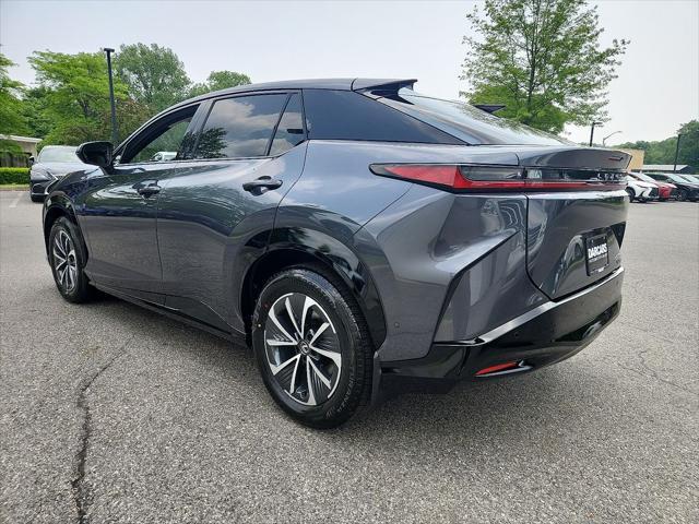 Lexus RZ 2024