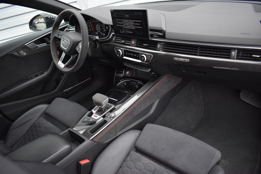 Audi RS5 2024