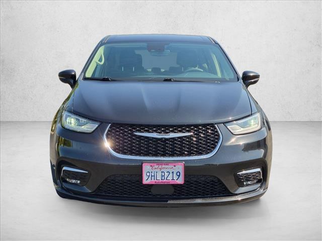 Chrysler Pacifica 2022