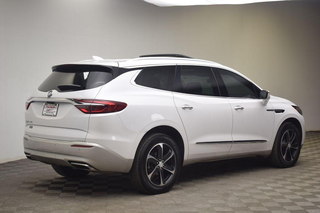 Buick Enclave 2021