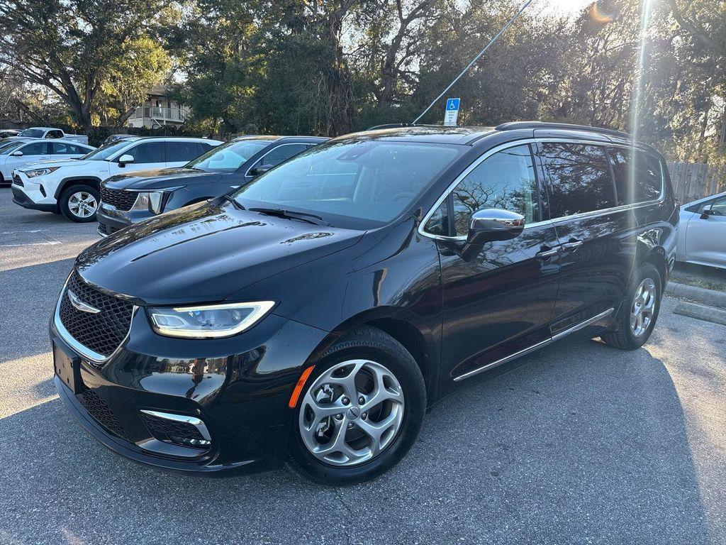 Chrysler Pacifica 2023