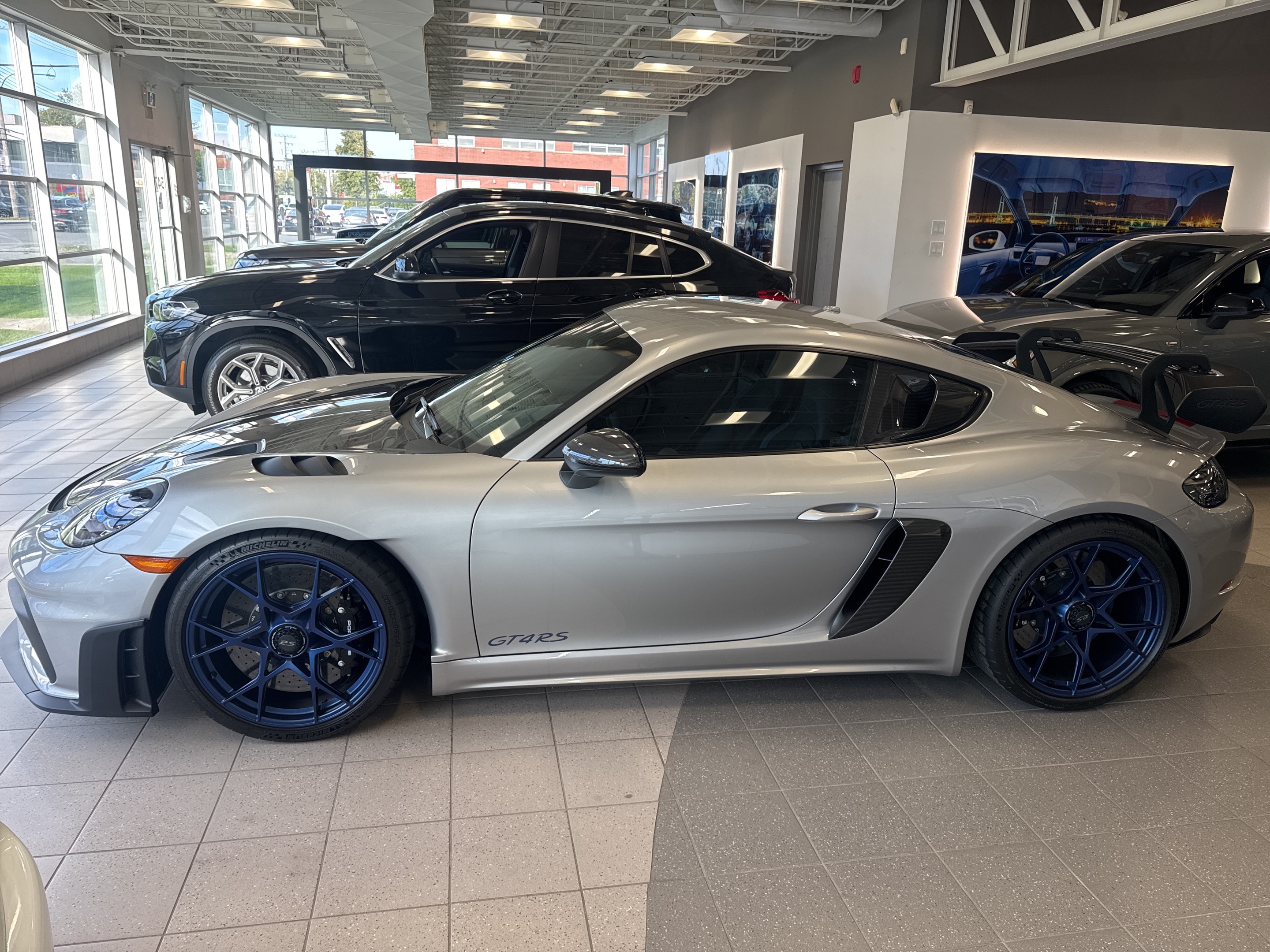 Porsche Cayman 2025