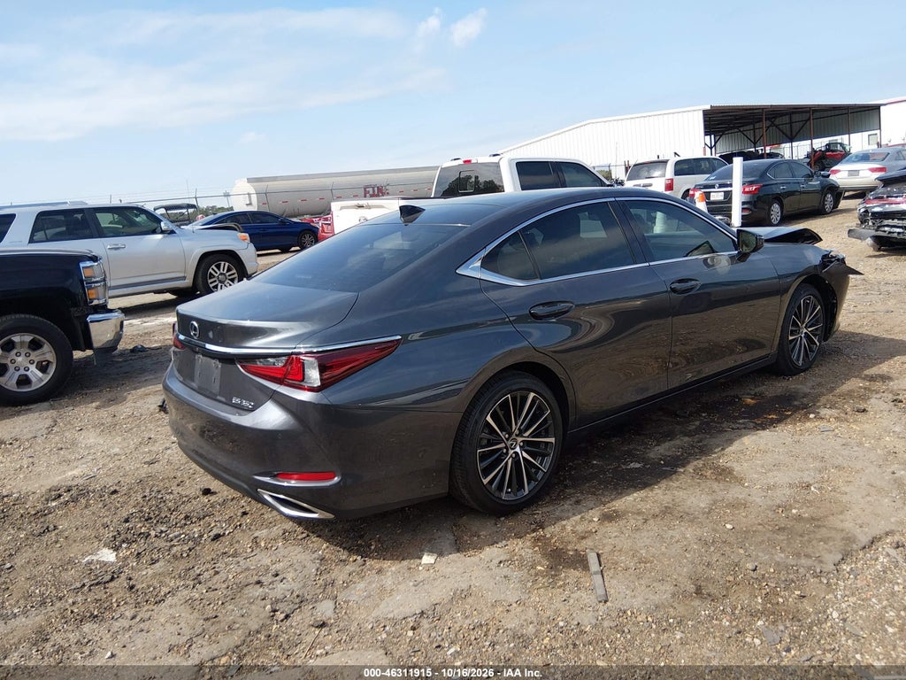 Lexus ES 2024