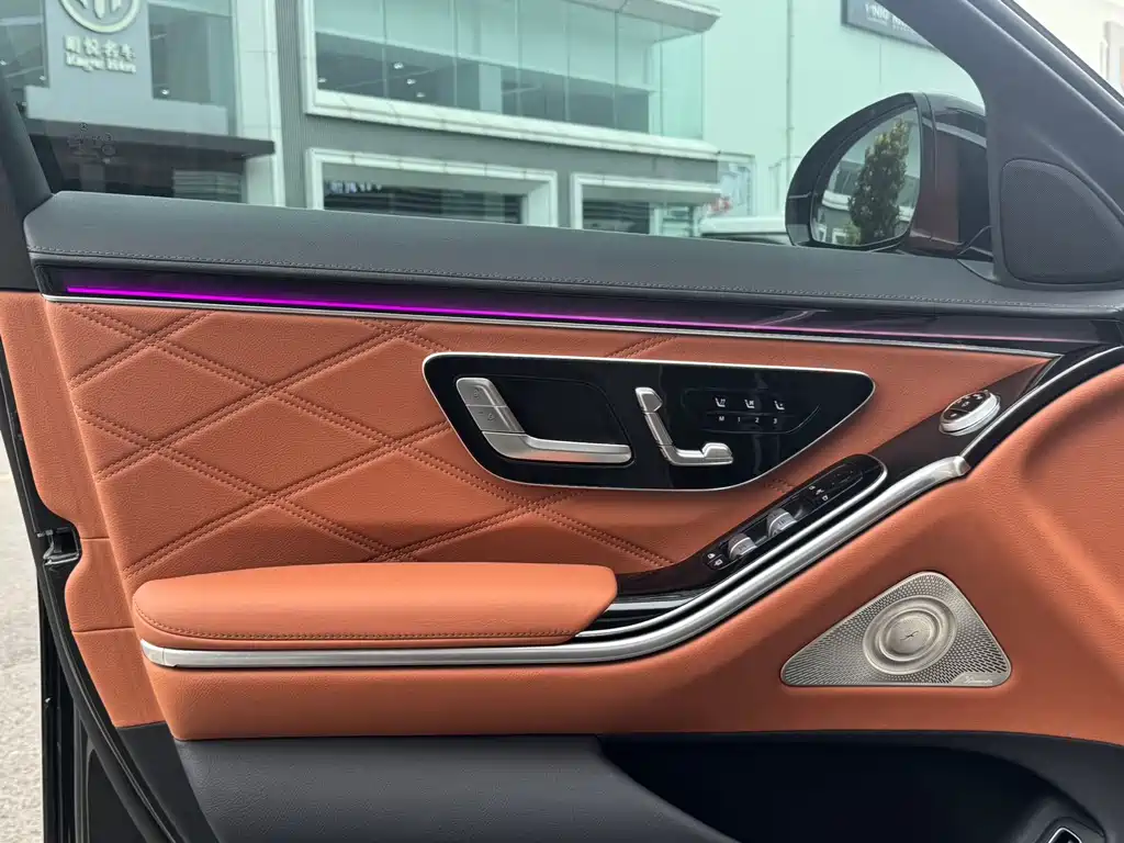 Mercedes-Benz Maybach S-Класс 2023