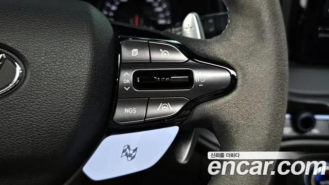 Hyundai Veloster 2020