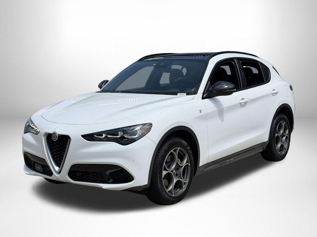 Alfa Romeo Stelvio 2024