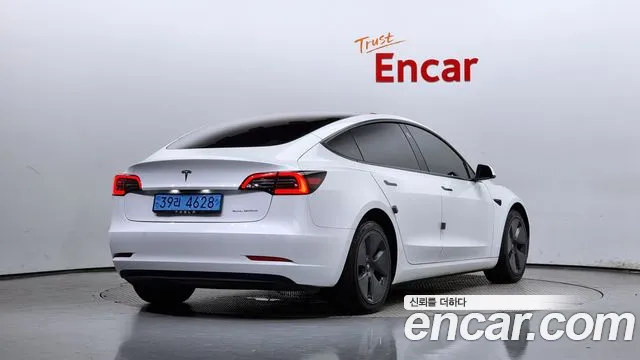 Tesla Model 3 2021
