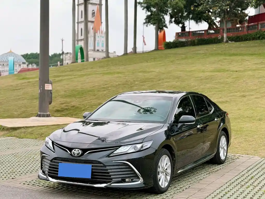 Toyota Camry 2023