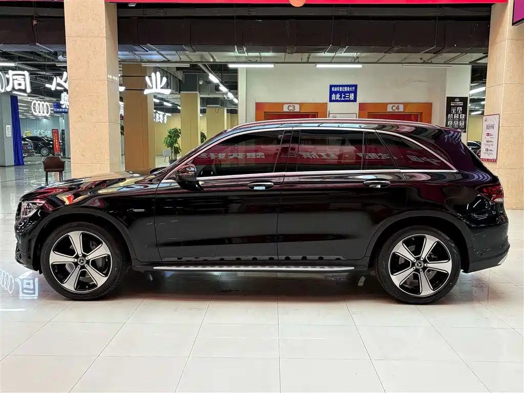 Mercedes-Benz GLC 2022