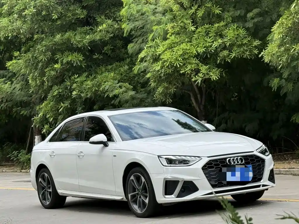 Audi A4 2022