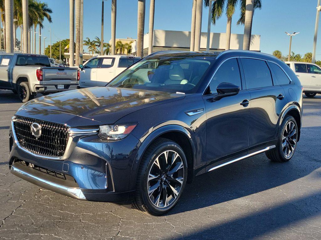 Mazda CX-90 2025