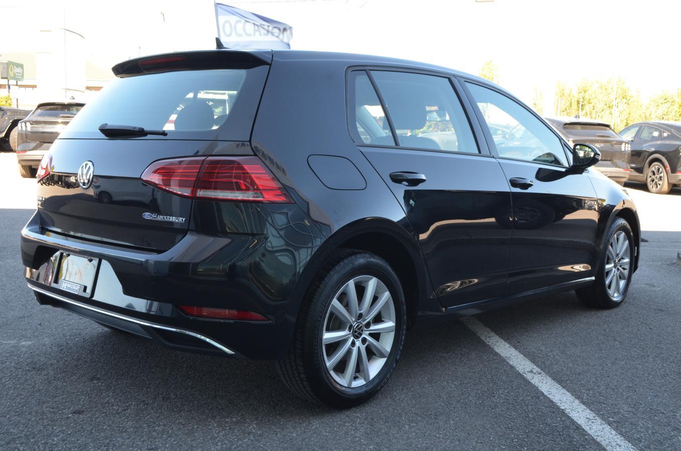 Volkswagen Golf 2021