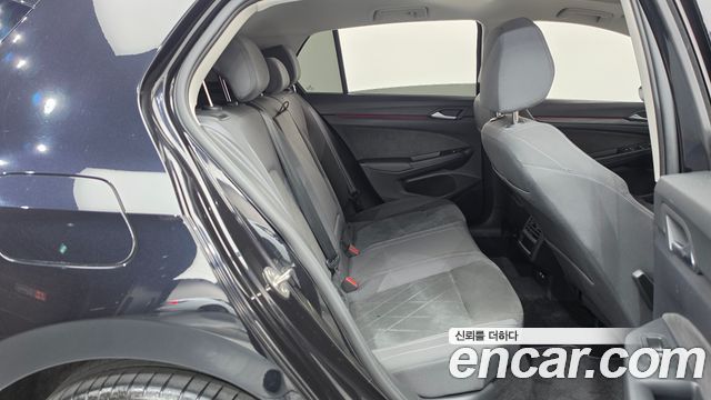 Volkswagen Golf 2023