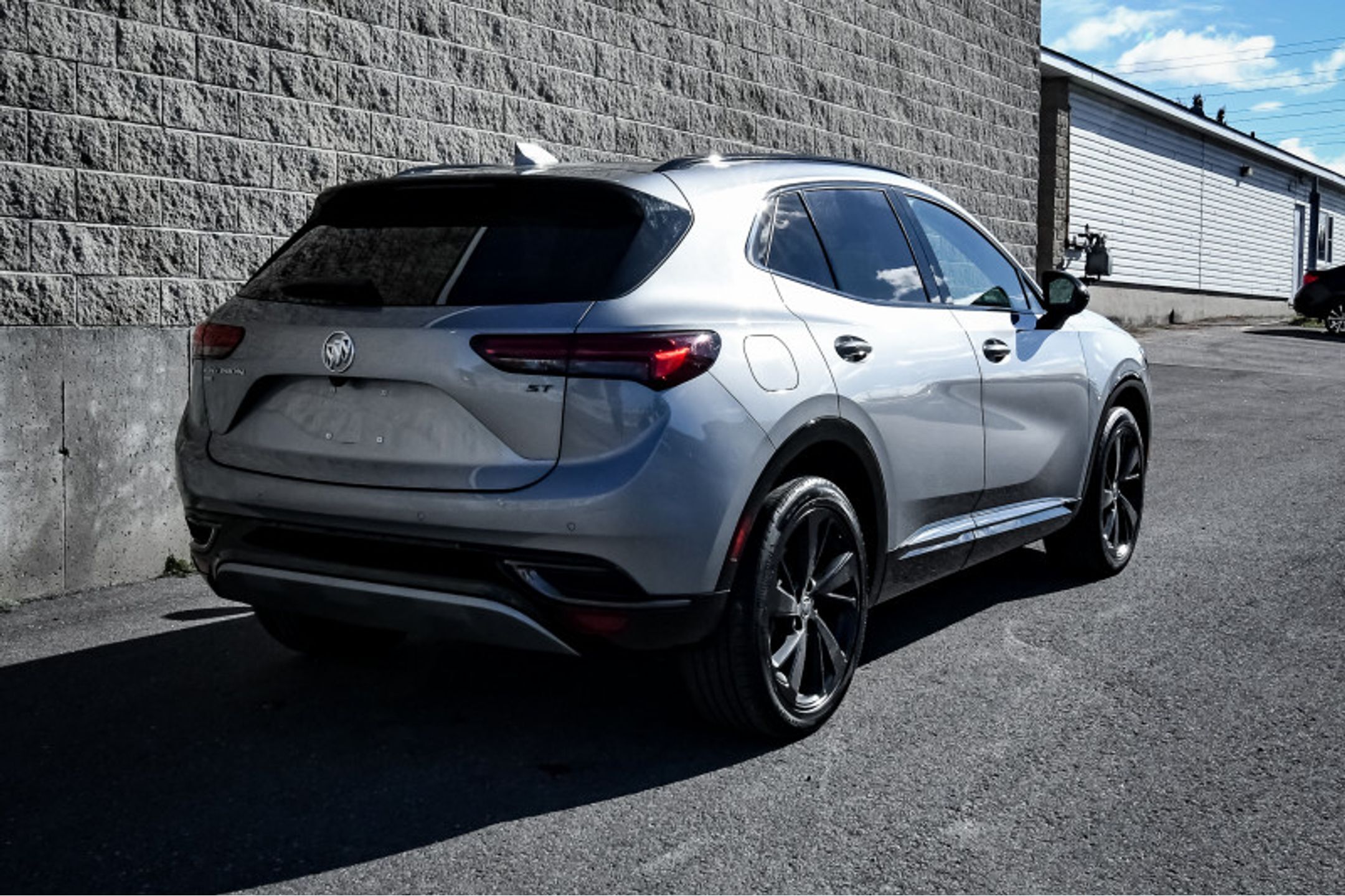 Buick Envision 2023