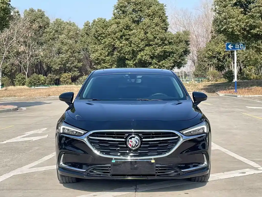 Buick LaCrosse 2023