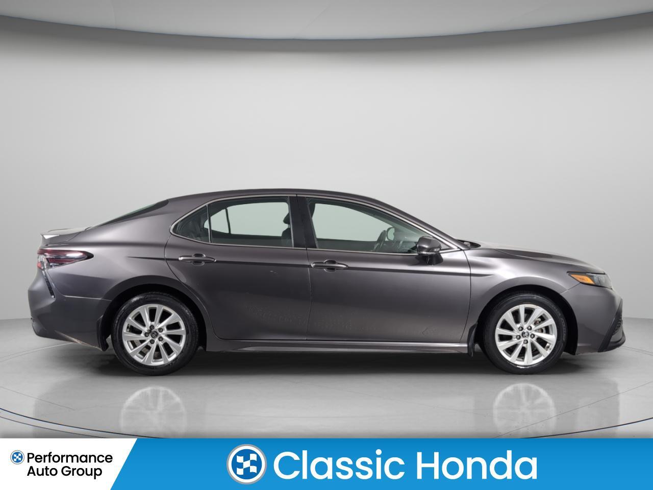 Toyota Camry 2023