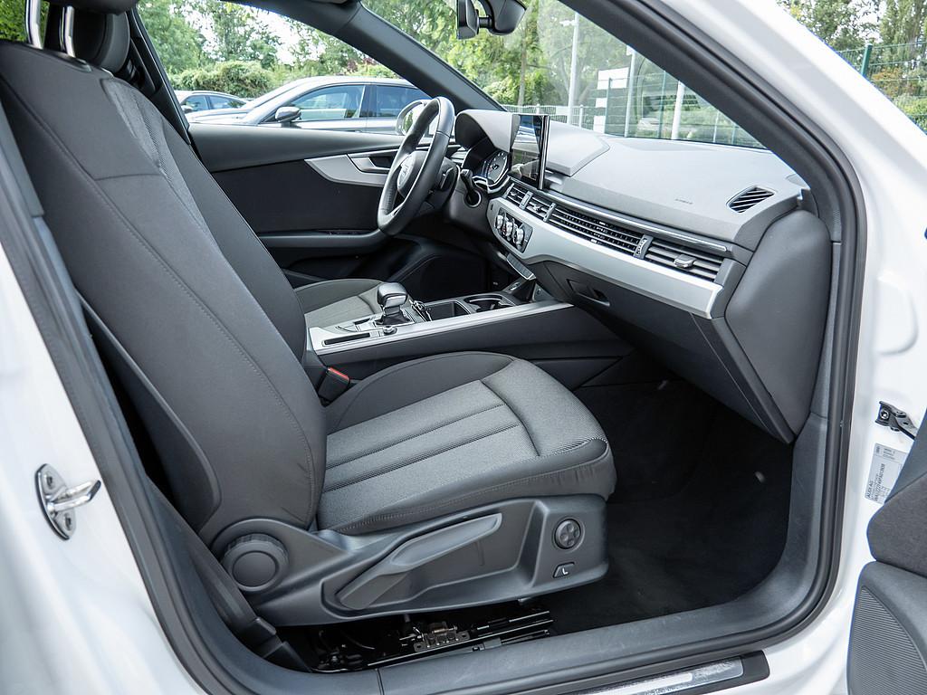 Audi A4 2022
