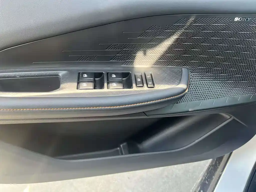 Changan UNI-V 2024