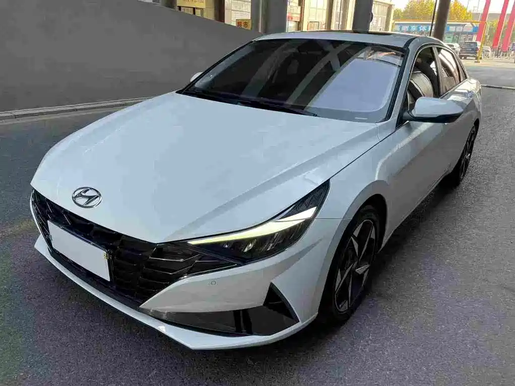 Hyundai Elantra 2021