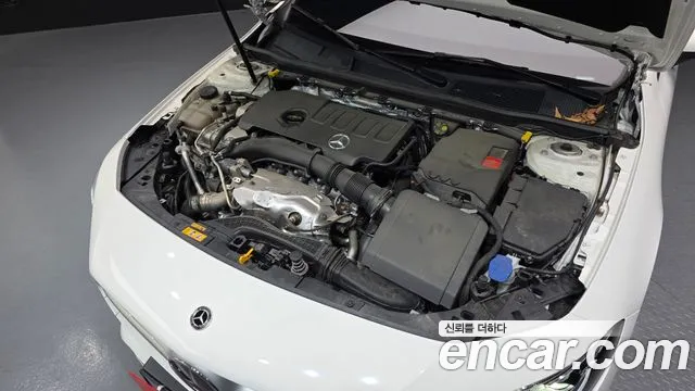 Mercedes-Benz CLA 2023