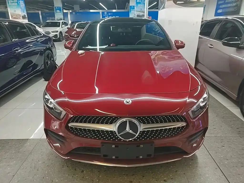 Mercedes-Benz A-Класс 2021
