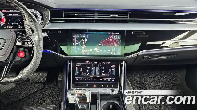 Audi A8 2021