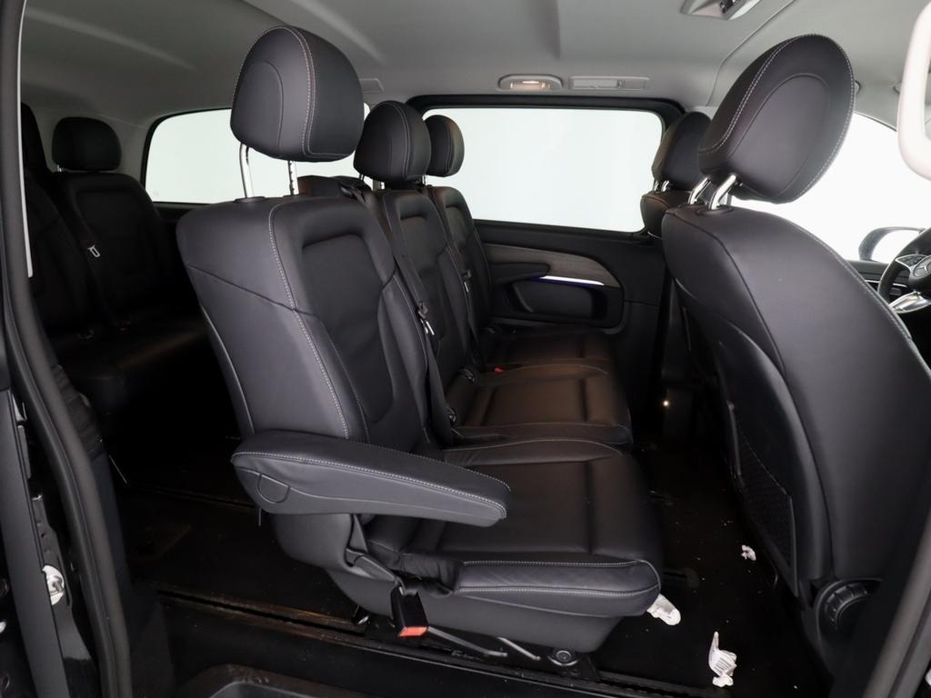 Mercedes-Benz V 300 2025