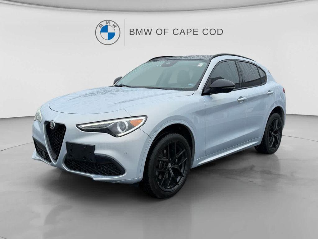 Alfa Romeo Stelvio 2021