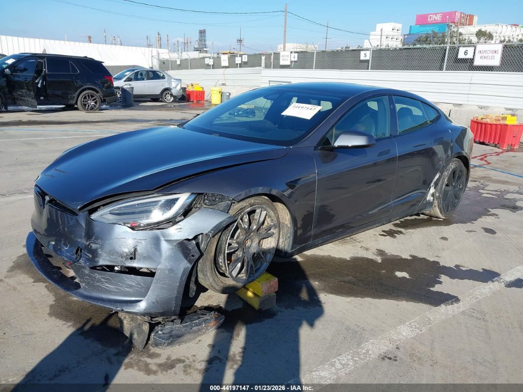 Tesla Model S 2021