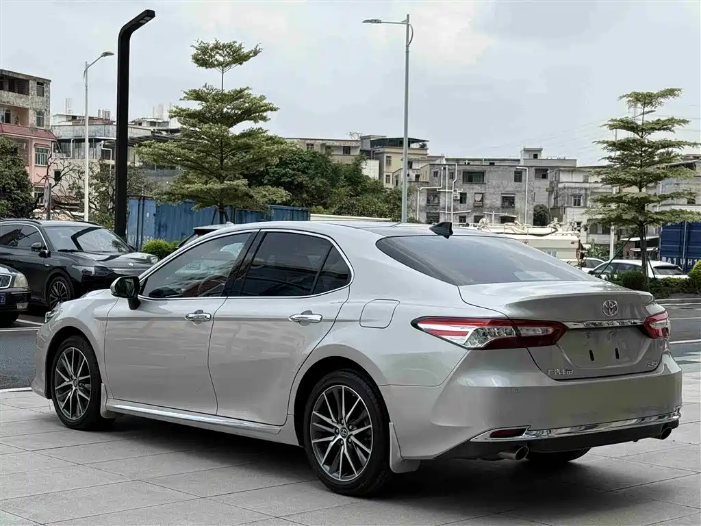 Toyota Camry 2024